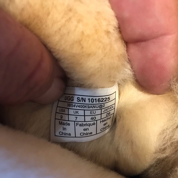 UGG Bailey Bow 2 - Picture 5 of 8